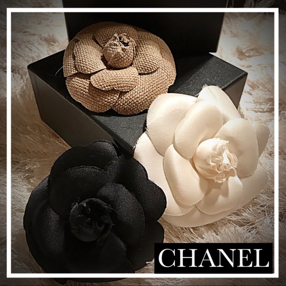 CHANEL Accessories - ‼️Was $225‼️Camellia Flower Pin Brooch Tweed